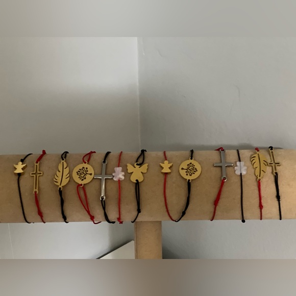 Charm bracelets - Picture 5 of 7